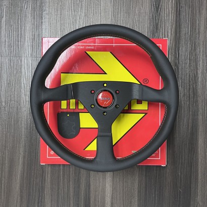 Momo Montecarlo 350mm