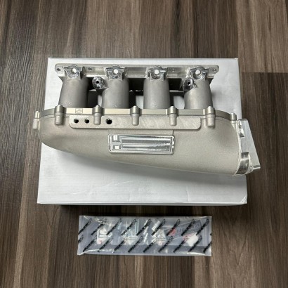 Skunk2 Ultra Race K Series Side Feed Intake Manifold Silver