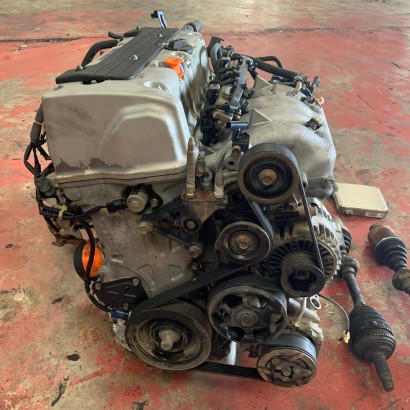 02-05 Honda Civic Si EP3 Swap 5spd