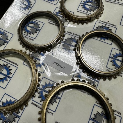 Synchrotech LS B18B Synchro Kit Carbon