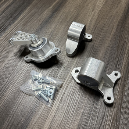 Innovative 02-06 Acura RSX / EP3 Billet Mounts 85A Bushings