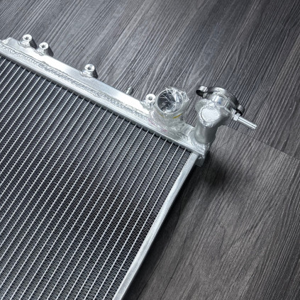 1991-1999 Nissan Sentra SE/SE-R 2.0L MT 2 Row Radiator