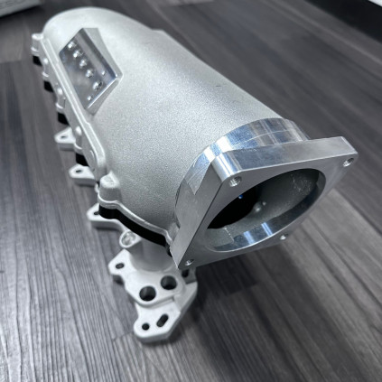 Skunk2 Ultra Race B Series Intake Manifold Silver w/Black Adapter