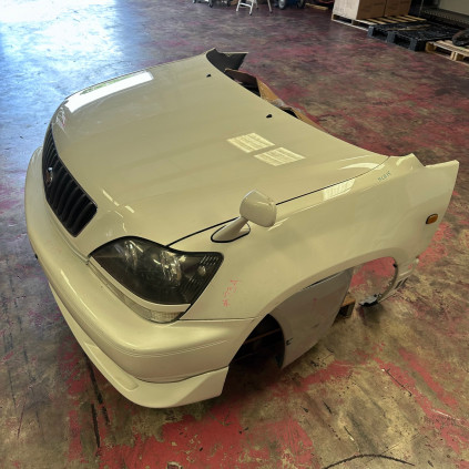 1997-2003 Toyota Harrier MCU15 Front Conversion