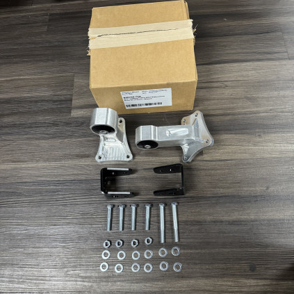 Innovative 2000-2009 Honda S2000 F20C Billet Mounts 75A Bushings (NoTrans Mount)