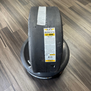 Mickey Thompson ET Drag Tire - 26.0/8.5-15 L8 90000000842